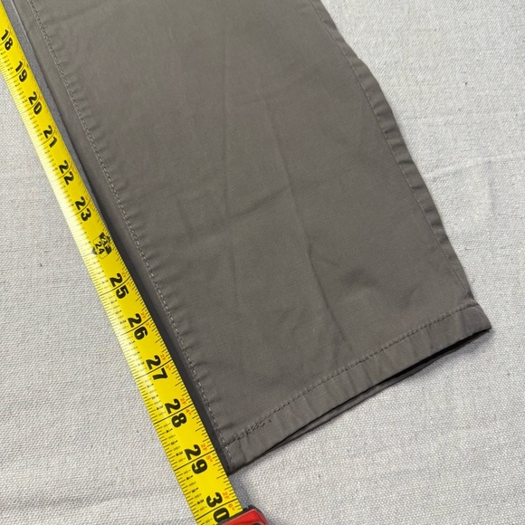 ENGLISH LAUNDRY Men’s 34x30 Stretch Flat Front Casual Chino Pants Khaki - Picture 6 of 7